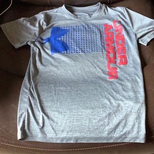 Under Armour Short Sleeve T-Shirt Youth Large